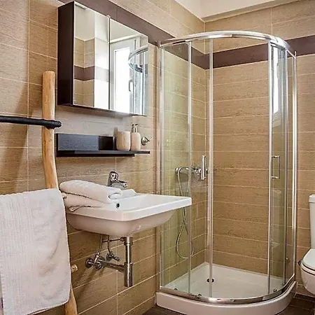 Hotell Meliti Waterfront