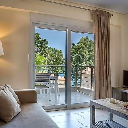 Meliti Waterfront 4* Sami (Kefalonia)